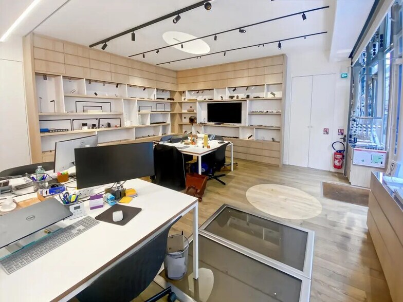 Bureau dans Paris à louer - Photo de l’immeuble – Image 3 sur 8