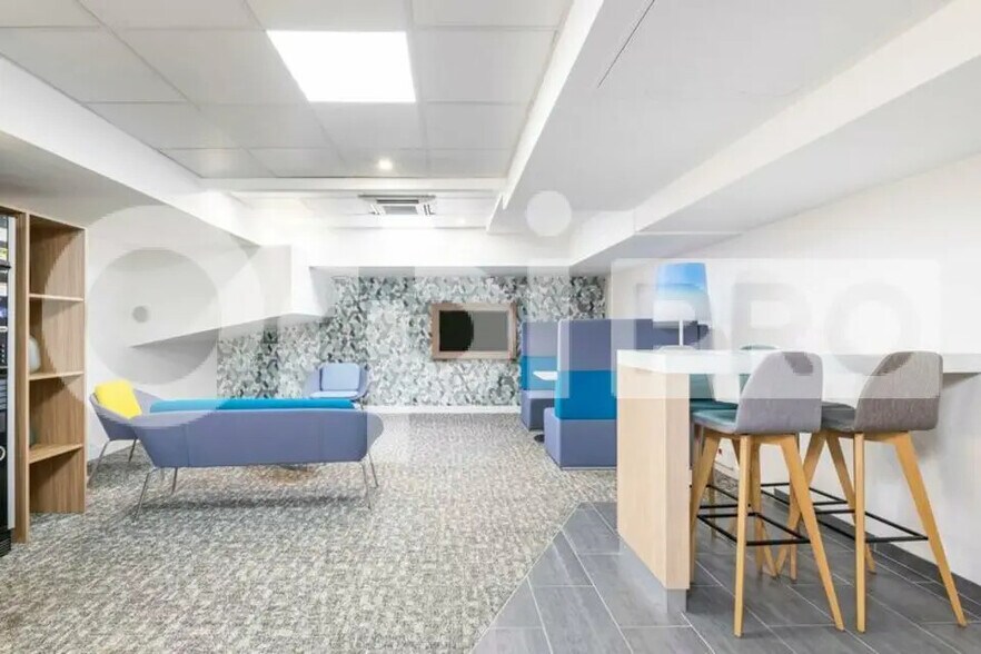 26-28 Rue De Londres, Paris à louer - Photo de l’immeuble – Image 2 sur 16