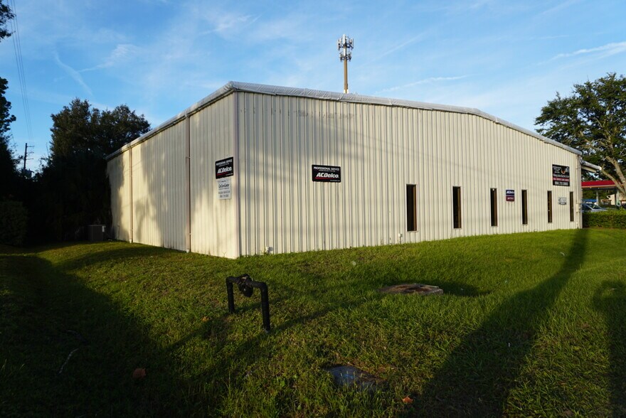 4521 Sunbeam Rd, Jacksonville, FL à vendre - Photo de l’immeuble – Image 2 sur 6