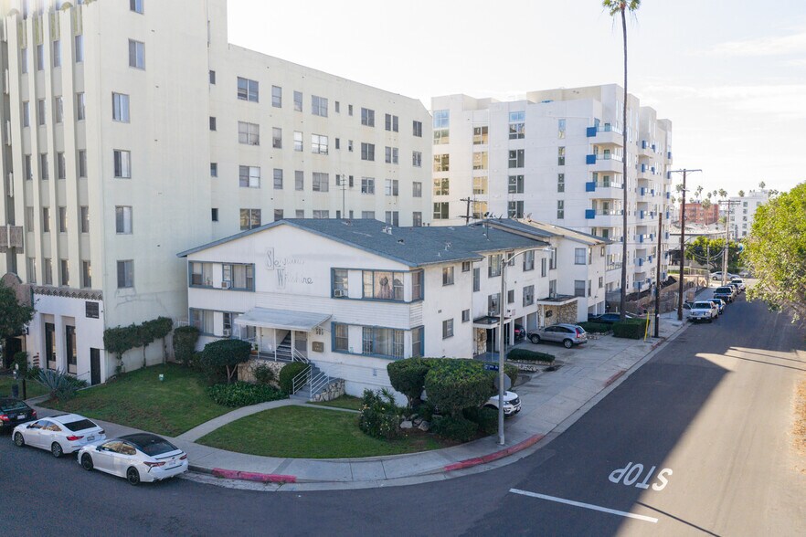 505 S Serrano Ave, Los Angeles, CA à vendre - Photo de l’immeuble – Image 2 sur 7