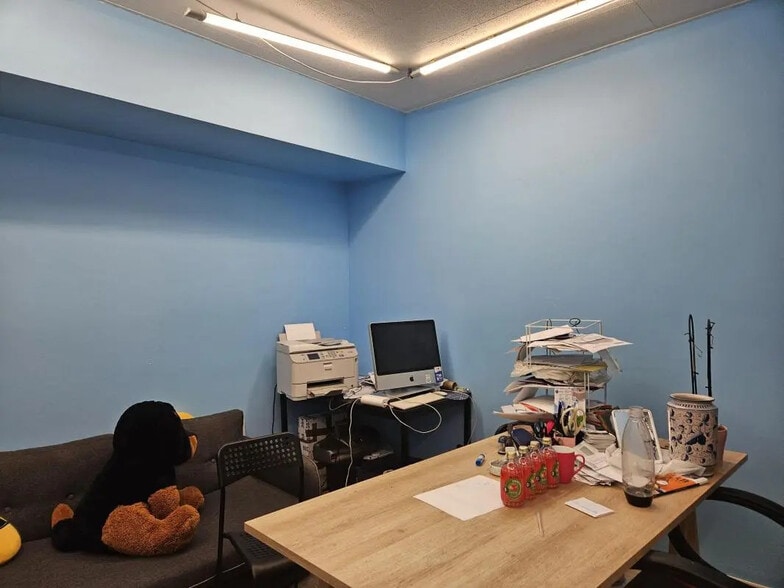 Bureau dans Paris à vendre - Photo de l’immeuble – Image 3 sur 4