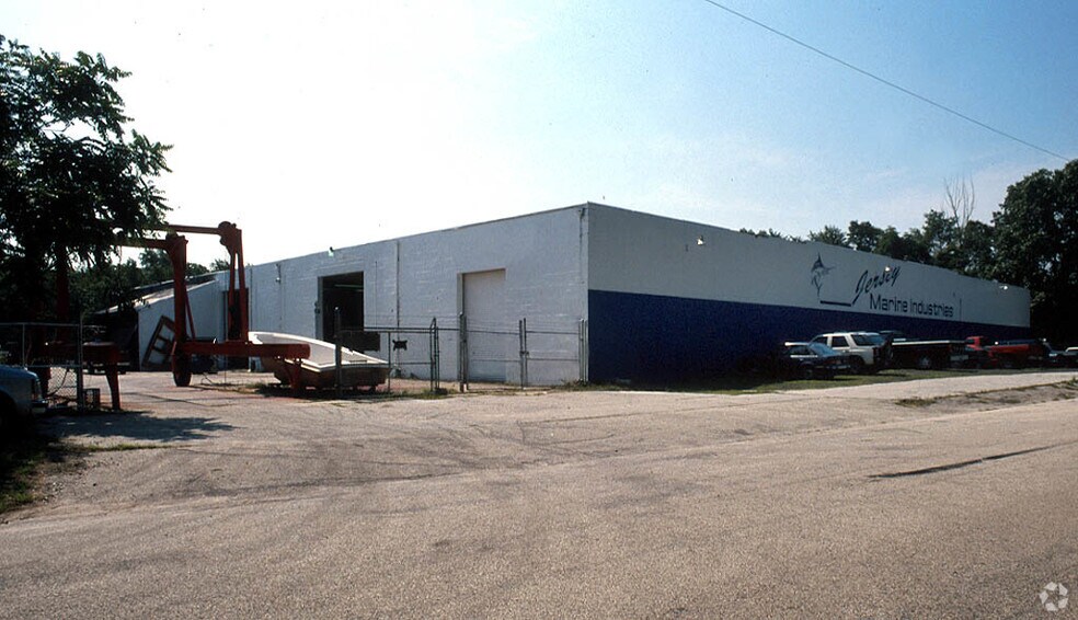 110 Cushman Ave, West Berlin, NJ à louer - Photo de l’immeuble – Image 2 sur 15
