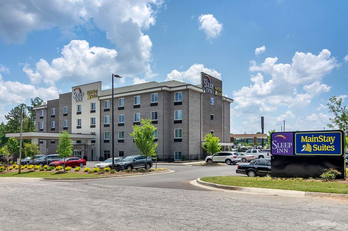 3 Amlajack Blvd, Newnan, GA à vendre Photo principale– Image 1 sur 16