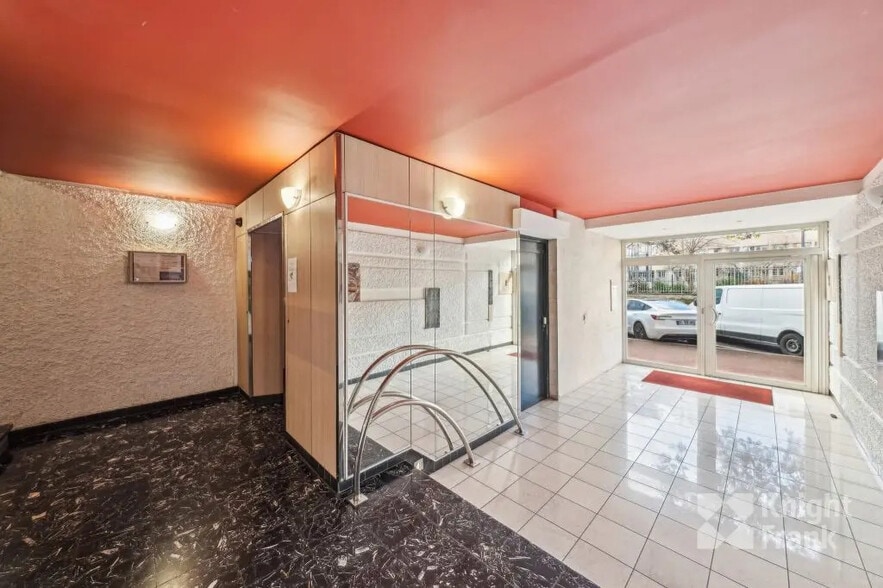 9 Rue Vaudétard, Issy-les-Moulineaux à louer - Hall d’entrée – Image 2 sur 9