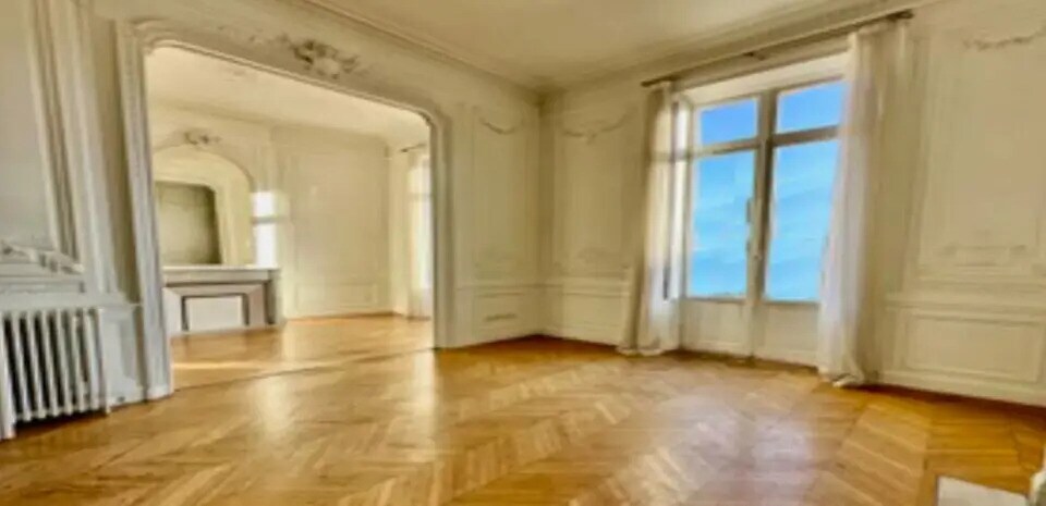 Bureau dans Paris à louer - Photo de l’immeuble – Image 1 sur 5