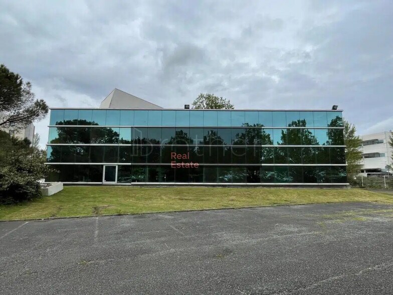 Bureau dans Mérignac à vendre - Photo de l’immeuble – Image 1 sur 8