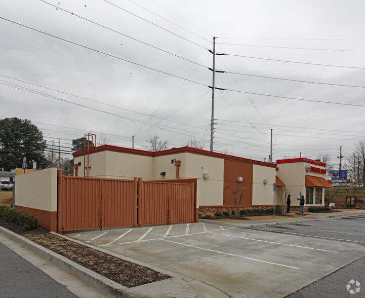 3983 Buford Hwy, Atlanta, GA à vendre - Photo de l’immeuble – Image 3 sur 16