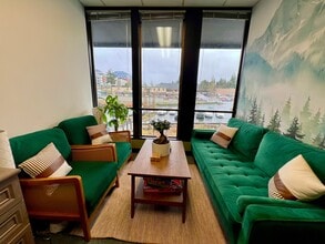 1 Lake Bellevue Dr, Bellevue, WA à louer Photo intérieure– Image 1 sur 4