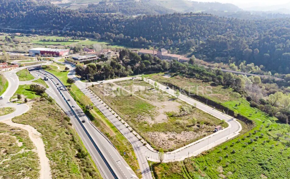 Terrain dans Manresa, Barcelona à vendre - Photo de l’immeuble – Image 3 sur 3