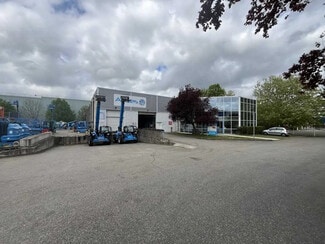 Plus de détails pour 4 Bis Rue Des Petits Champs, Lisses - Bureau, Local d'activités à louer