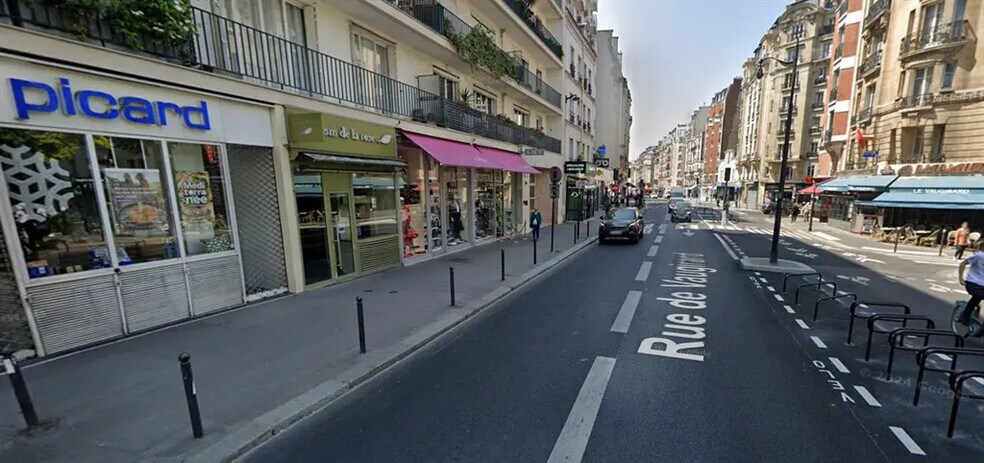 Local commercial dans Paris à louer - Photo de l’immeuble – Image 3 sur 5