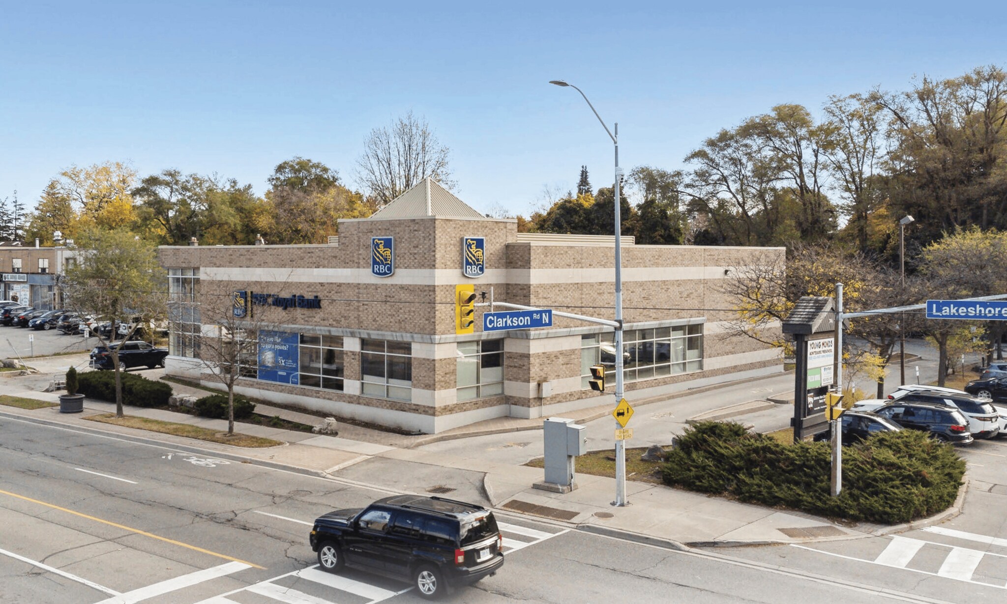 Ontario Retail Portfolio portefeuille de 3 biens à vendre sur LoopNet.fr Photo de l’immeuble– Image 1 sur 4