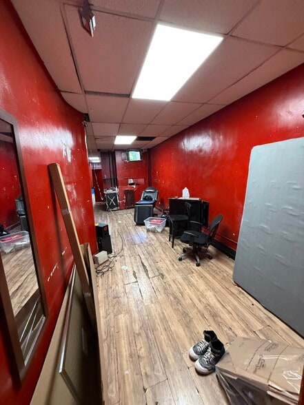 112 E 116th St, New York, NY à louer - Photo de l’immeuble – Image 2 sur 4