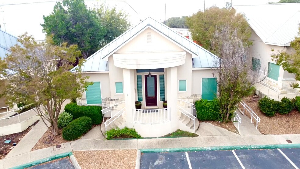 15303 Huebner Rd, San Antonio, TX à vendre - Vidéo sur l’annonce professionnelle – Image 2 sur 54