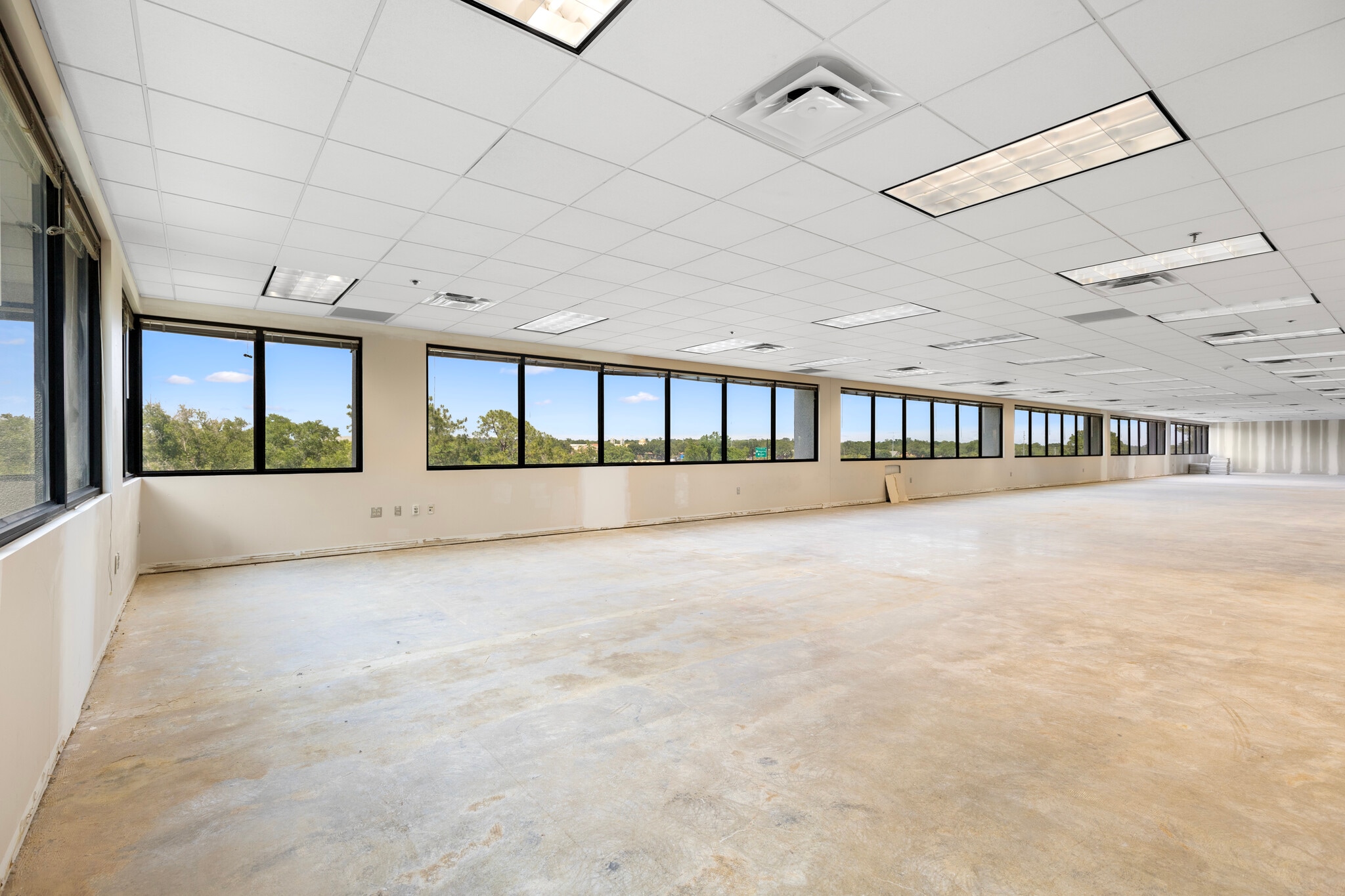 850 Trafalgar Ct, Maitland, FL à louer Photo intérieure– Image 1 sur 9