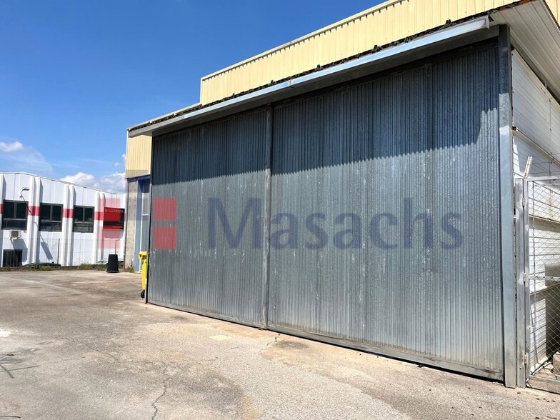 Industriel/Logistique dans Canovelles, Barcelona à louer - Photo de l’immeuble – Image 3 sur 11