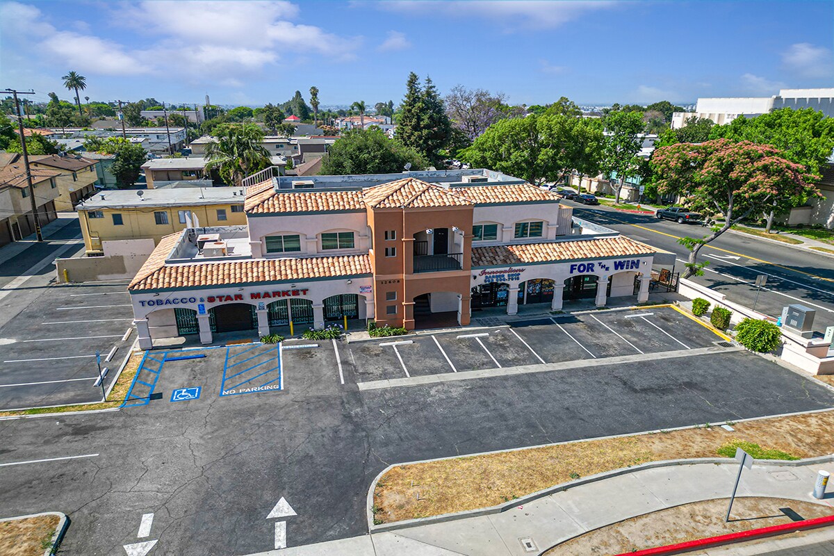 12602 Hadley St, Whittier, CA à vendre Photo de l’immeuble– Image 1 sur 61
