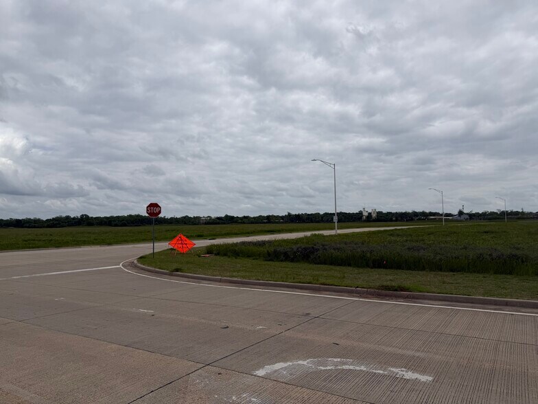 Plantation Drive Dr, Bossier City, LA à vendre - Photo de l’immeuble – Image 3 sur 8