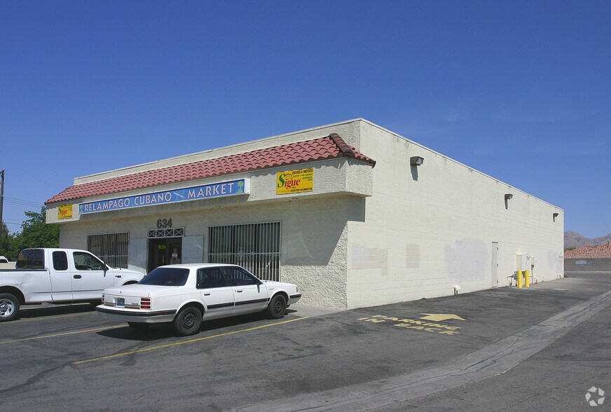 634 N Eastern Ave, Las Vegas, NV à louer - Photo de l’immeuble – Image 2 sur 5