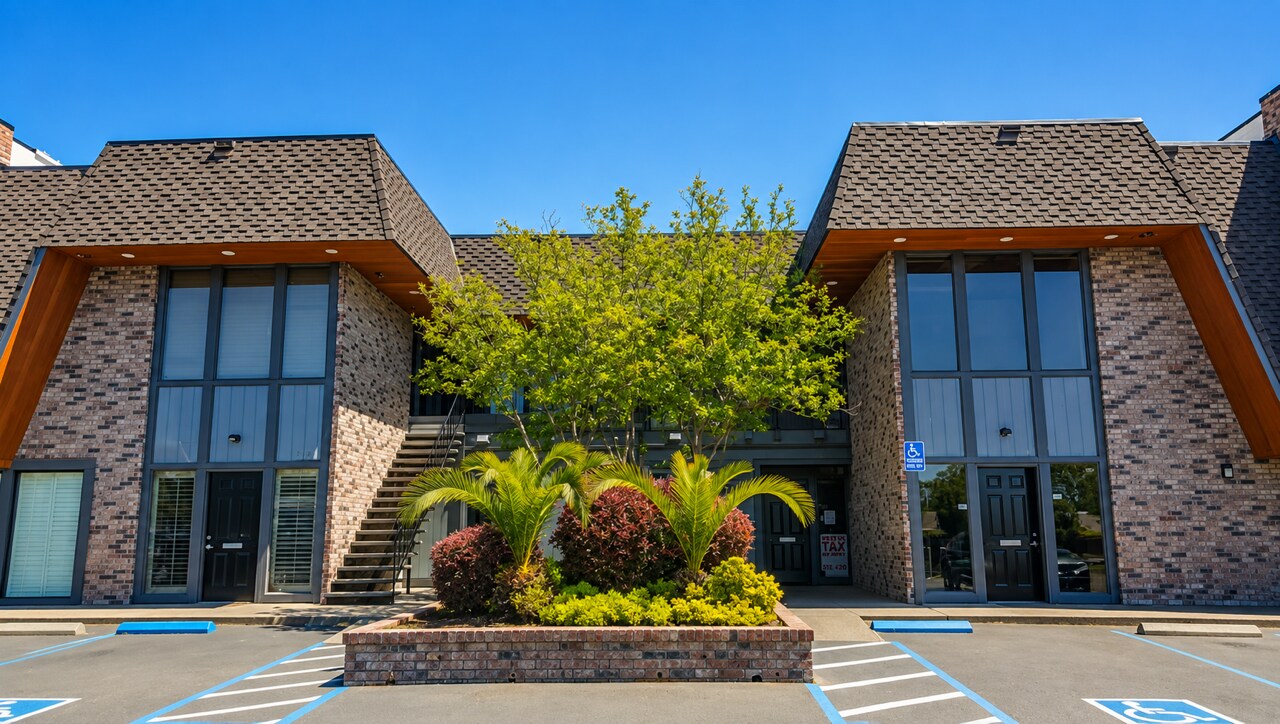 7610 Auburn Blvd, Citrus Heights, CA à vendre Photo principale– Image 1 sur 10