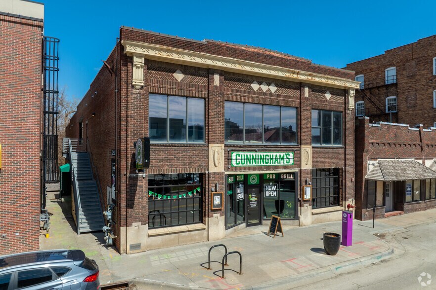 3814 Farnam St, Omaha, NE à louer - Photo principale – Image 1 sur 25
