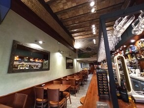 Local commercial dans Barcelone, Barcelona à louer Photo intérieure– Image 2 sur 11