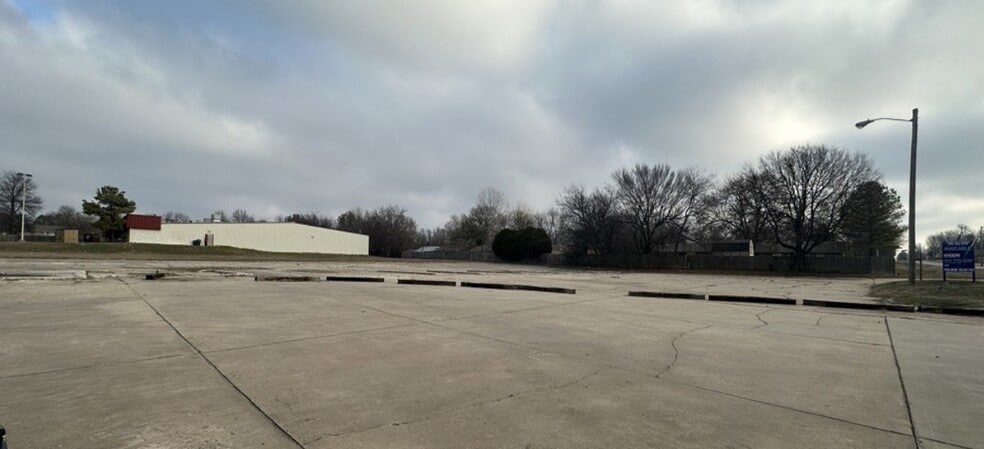 500 W Florence St, Broken Arrow, OK à vendre - Photo principale – Image 1 sur 1