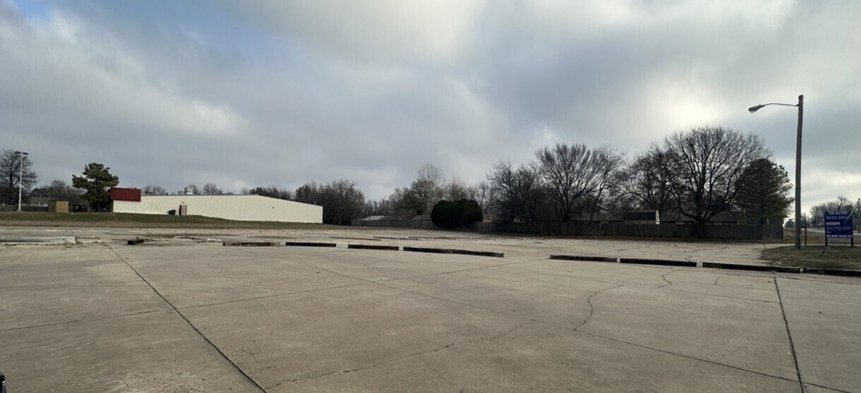 500 W Florence St, Broken Arrow, OK à vendre Photo principale– Image 1 sur 2