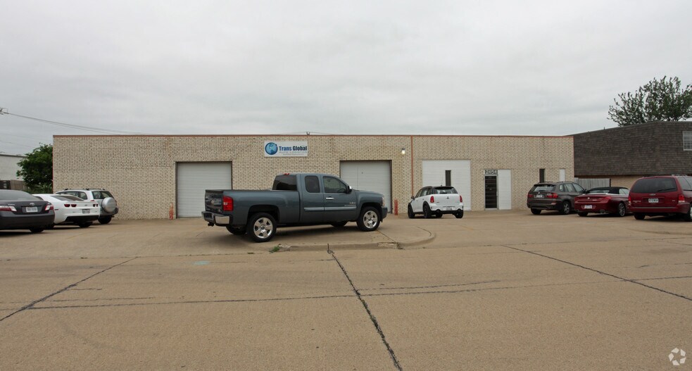 2454 NW Dallas St, Grand Prairie, TX à vendre - Photo de l’immeuble – Image 3 sur 7