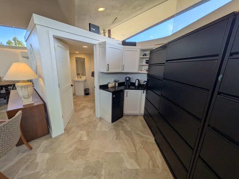 550 Water St, Santa Cruz, CA à vendre - Photo de l’immeuble – Image 2 sur 4