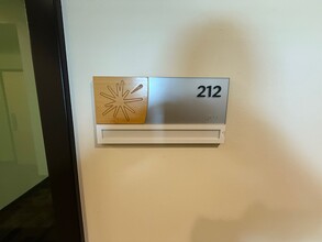 320 E Vine Dr, Fort Collins, CO à louer Photo intérieure– Image 1 sur 2