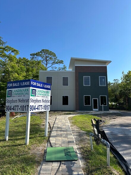 1419 Kingsley Ave, Orange Park, FL à louer - Photo de l’immeuble – Image 1 sur 33