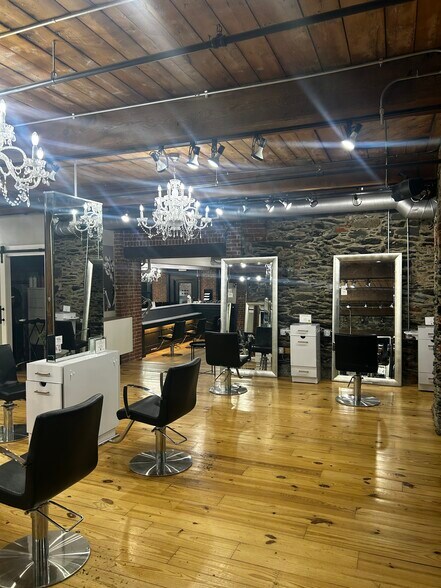 128-132 Dorrance St, Providence, RI à louer - Photo de l’immeuble – Image 2 sur 9