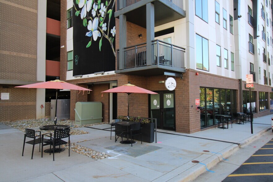 25 Barbrick Ave SW, Concord, NC à louer - Photo de l’immeuble – Image 1 sur 39