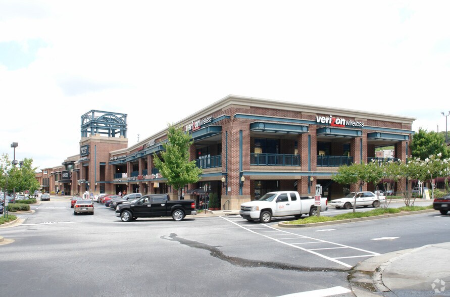 650 Ponce de Leon Ave, Atlanta, GA à louer - Photo principale – Image 2 sur 15