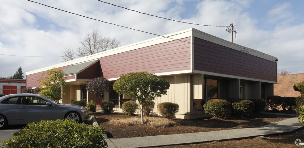 6711 Regents Blvd W, University Place, WA à vendre - Photo principale – Image 1 sur 2