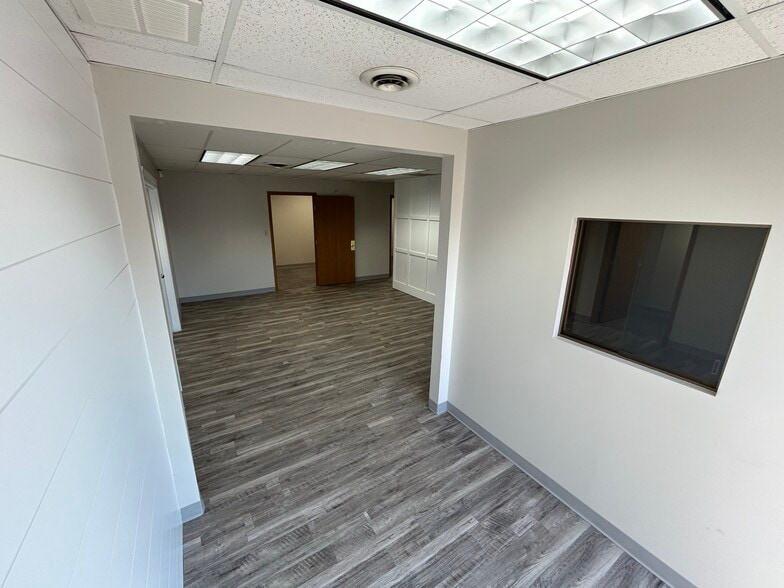 8555-8583 N Dixie Dr, Dayton, OH à louer - Photo intérieure – Image 3 sur 10