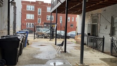 3433-3435 W Fullerton Ave, Chicago, IL à louer - Vidéo sur l’annonce professionnelle 