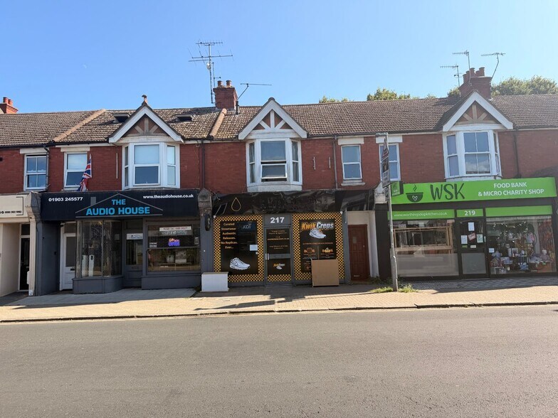 217 Tarring Rd, Worthing à louer - Photo de l’immeuble – Image 2 sur 7