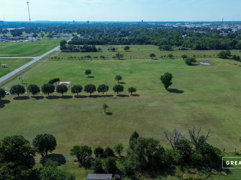 3614 N Washington St, Enid, OK à vendre - Aérien – Image 2 sur 10