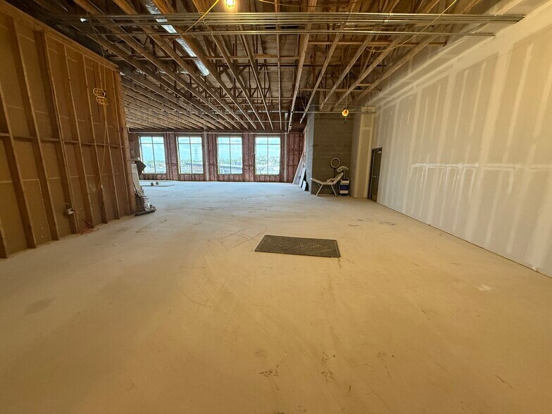 499 S Gloster St, Tupelo, MS à louer - Photo de l’immeuble – Image 2 sur 10