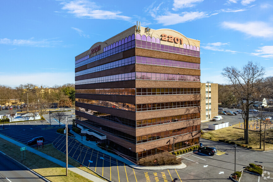 2201 Rt 38, Cherry Hill, NJ à louer - Photo de l’immeuble – Image 2 sur 11