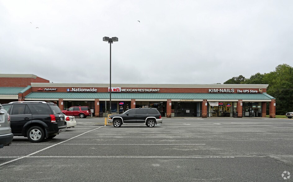 102-228 Stanford Rd, Lincolnton, NC à louer - Photo de l’immeuble – Image 3 sur 6