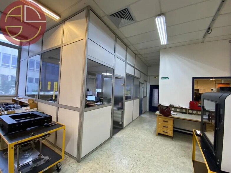 Industriel/Logistique dans Toulouse à vendre - Photo de l’immeuble – Image 3 sur 12