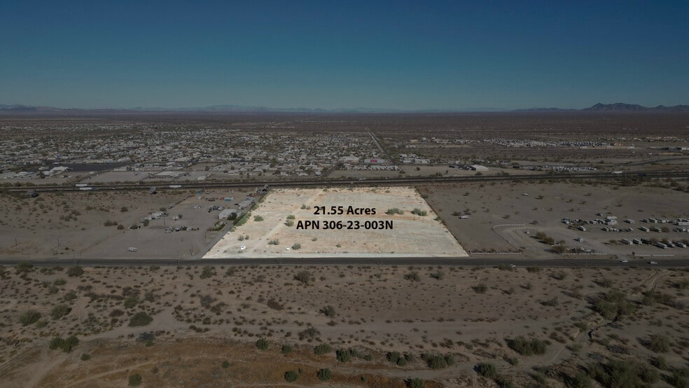 404 E Kuehn St, Quartzsite, AZ à vendre - Photo de l’immeuble – Image 1 sur 32