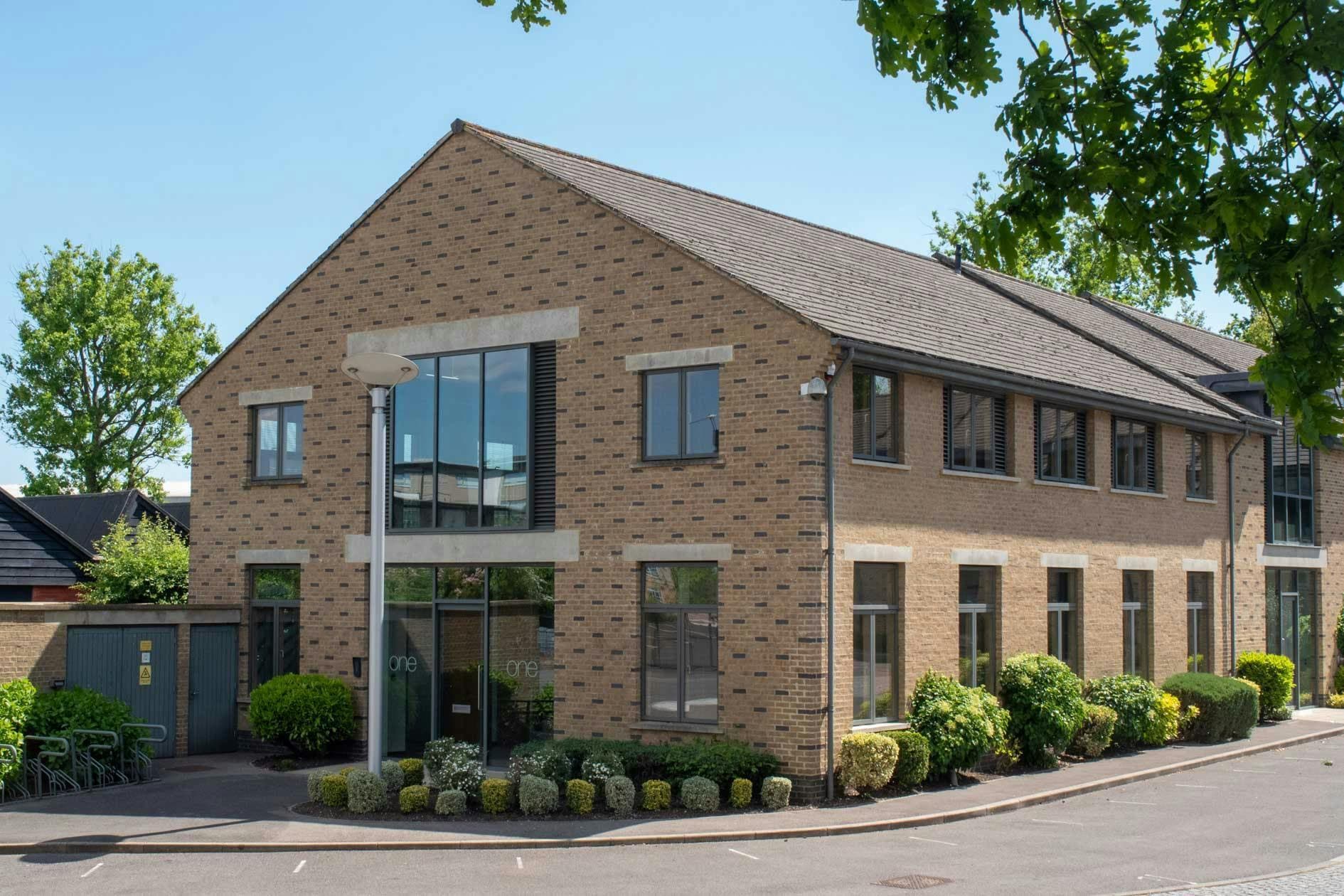 The Courtyard, Eastern Road, Bracknell à louer Photo principale– Image 1 sur 15