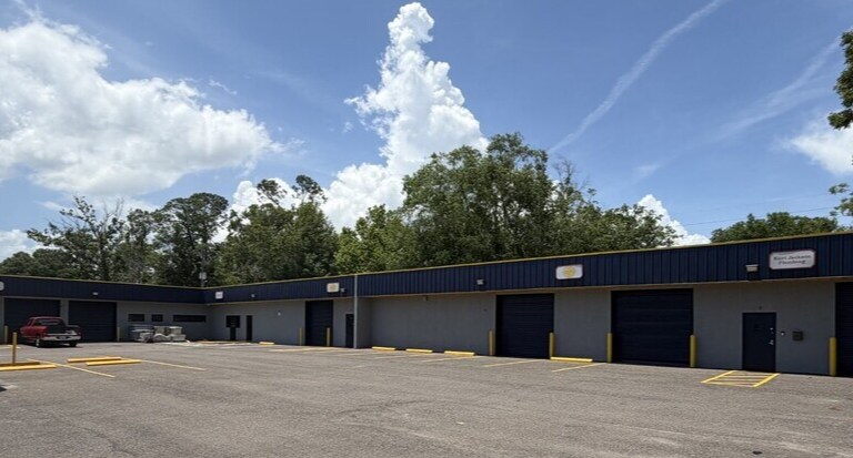 3599 Lenox Ave, Jacksonville, FL à louer Photo de l’immeuble– Image 1 sur 3