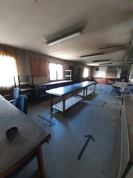 Industriel/Logistique dans Saint-Genis-Laval à vendre - Photo intérieure – Image 3 sur 4