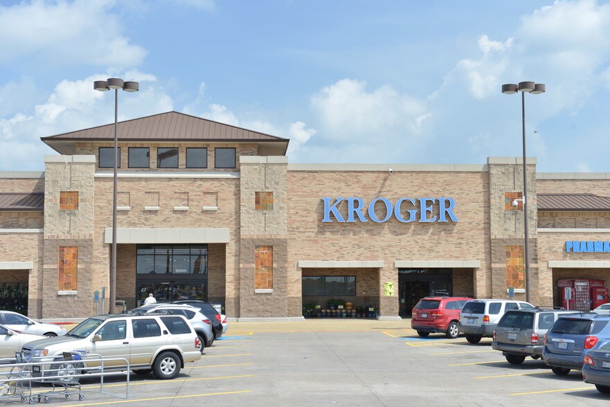 12330 FM 1960 Rd W, Houston, TX à louer - Photo de l’immeuble – Image 1 sur 6