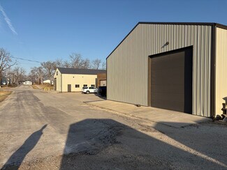 Plus de détails pour 4225 Alice Ave, Cumming, IA - Industriel/Logistique à louer